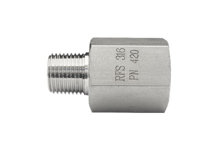 Pipe adapter fitting